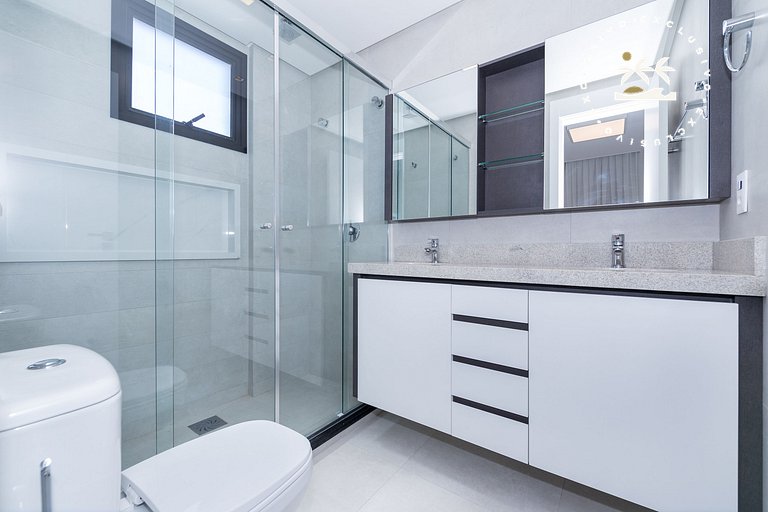 Adra 102 - 3 Quartos - 2 Vagas de Garagem | Centro de Bombin