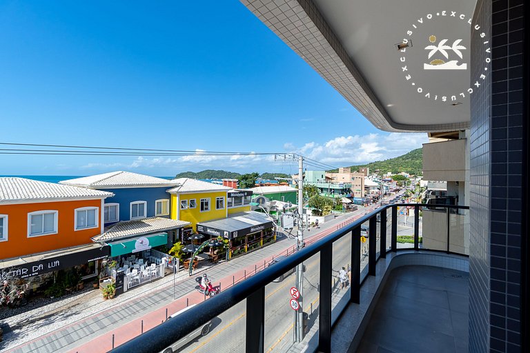 Aion 101- Flat c/ cozinha na Praia do Centro