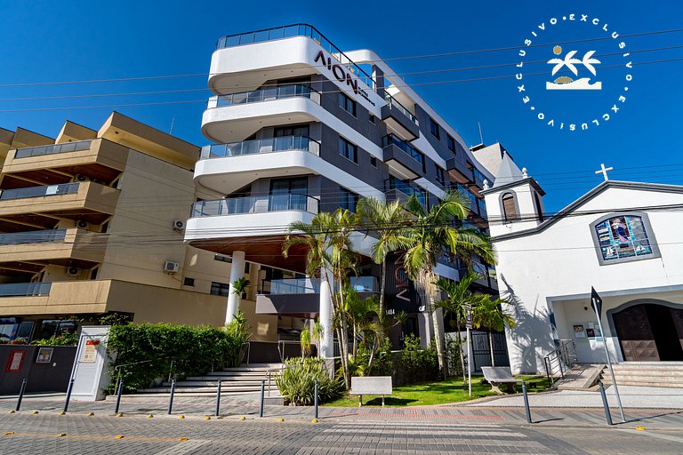 Aion 101- Flat c/ cozinha na Praia do Centro