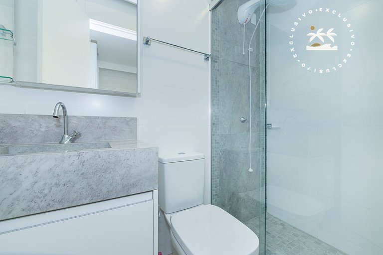 Varandas do Atlântico 02B - Excelente apartamento em condomí