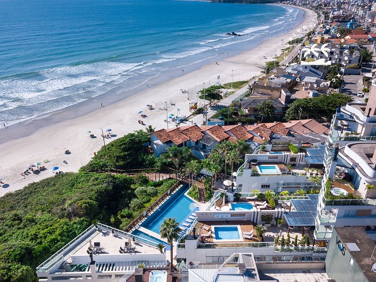 Varandas do Atlântico 02B - Excelente apartamento em condomí
