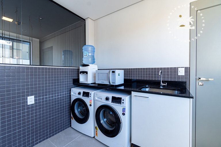 Aion 203 - Apto mono ambiente - 50 metros do mar!