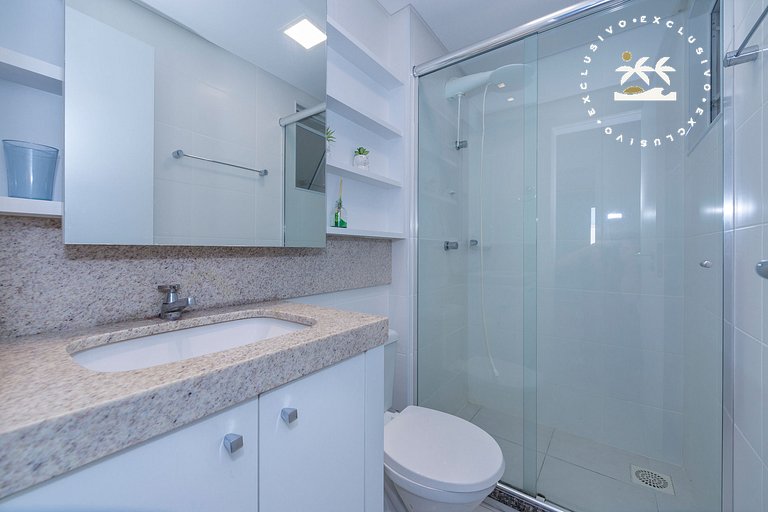 Cardeal 403C - Aconchegante apartamento na praia de Bombas -