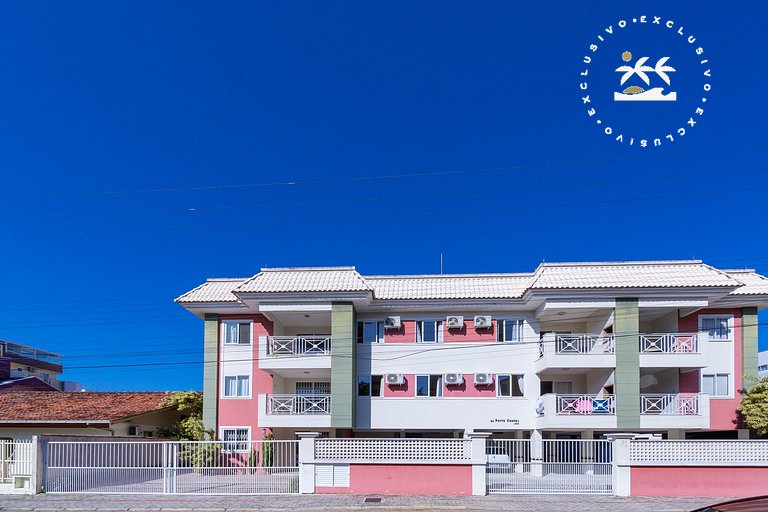 Porto Canoas 203 - Aconchegante apartamento em Bombas - Acom