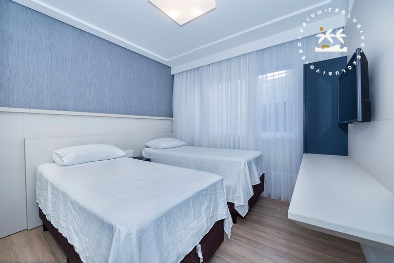 Varandas do Atlântico 01A - Playa de Bombas