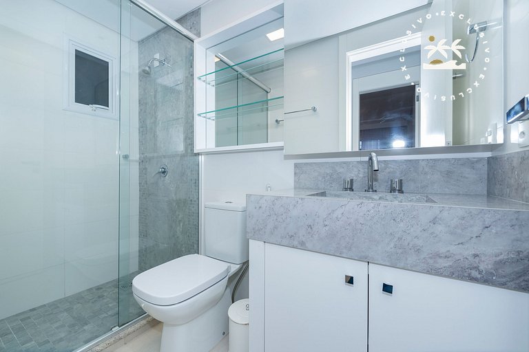 Varandas do Atlântico 01A - Excelente apartamento em condomí
