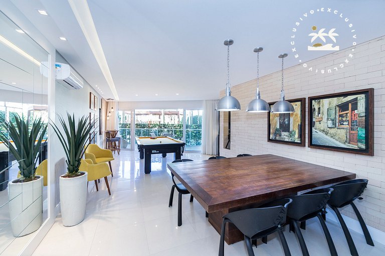 Varandas do Atlântico 01A - Playa de Bombas