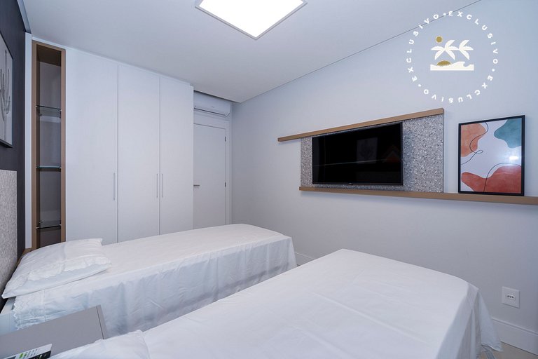 Adra 301 - Apartamento com 3 quartos - Centro de Bombinhas