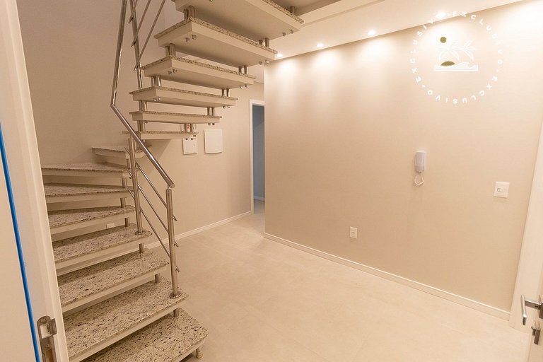 Puntarenas 303 - Cobertura duplex 3 suítes à 80 metros da Pr