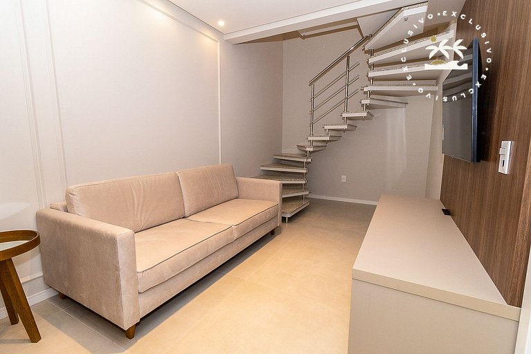 Puntarenas 306 - Cobertura duplex 3 suítes à 80 metros da Pr