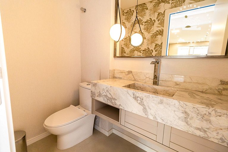 Puntarenas 306 - Cobertura duplex 3 suítes à 80 metros da Pr