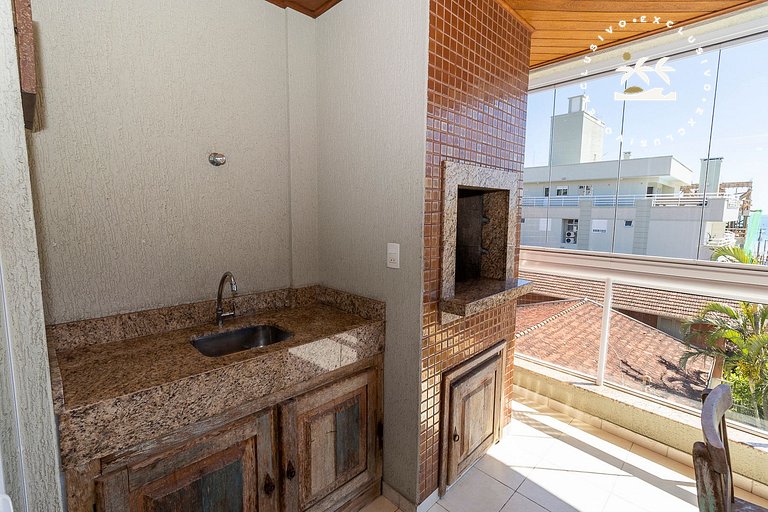 Maristela 201 - Apartamento na praia de Bombas com vista par