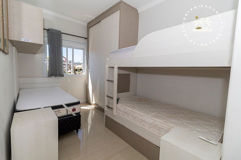 Maristela 201 - Apartamento na praia de Bombas com vista par