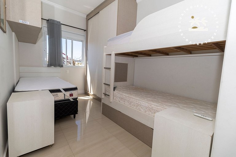 Maristela 201 - Apto 3 quartos à 100 metros da Praia de Bomb