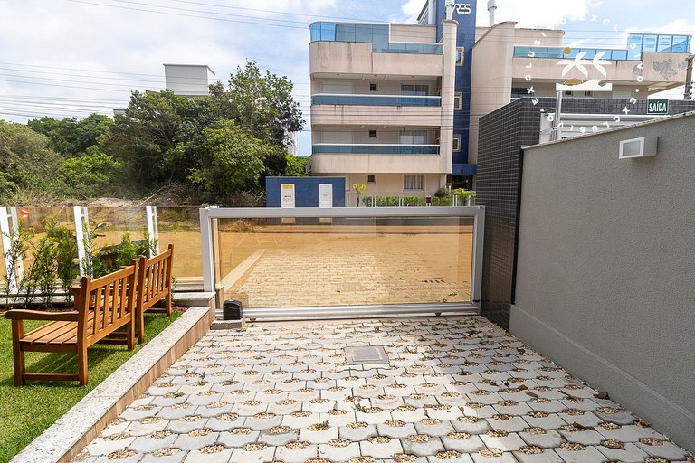Caraíbas 01 - Excelente apartamento garden 2 suítes - À pouc