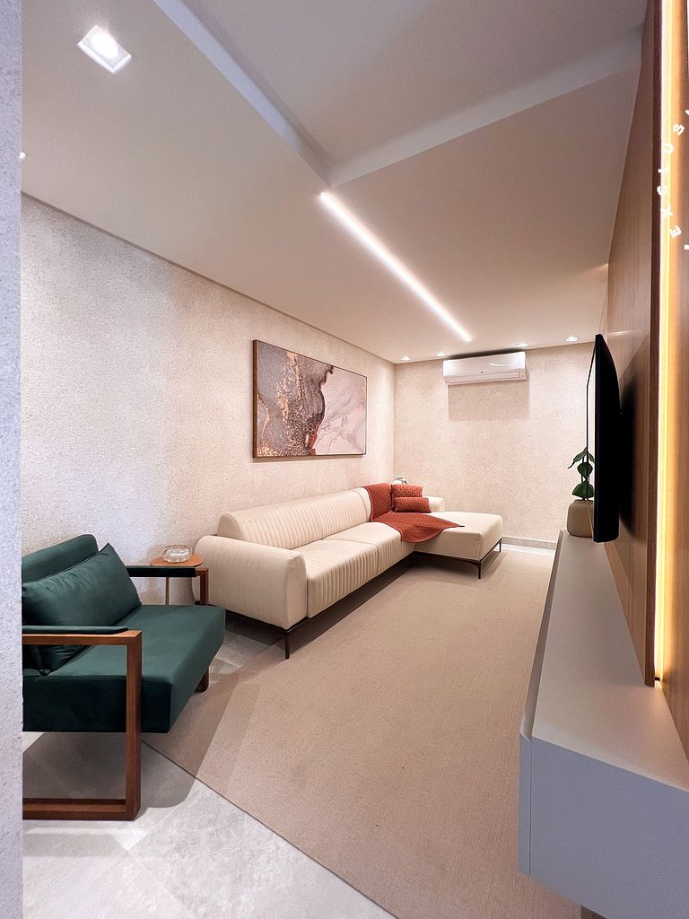 Solar do Atlântico 101 – Oceanfront Building - 2 Suites - 2