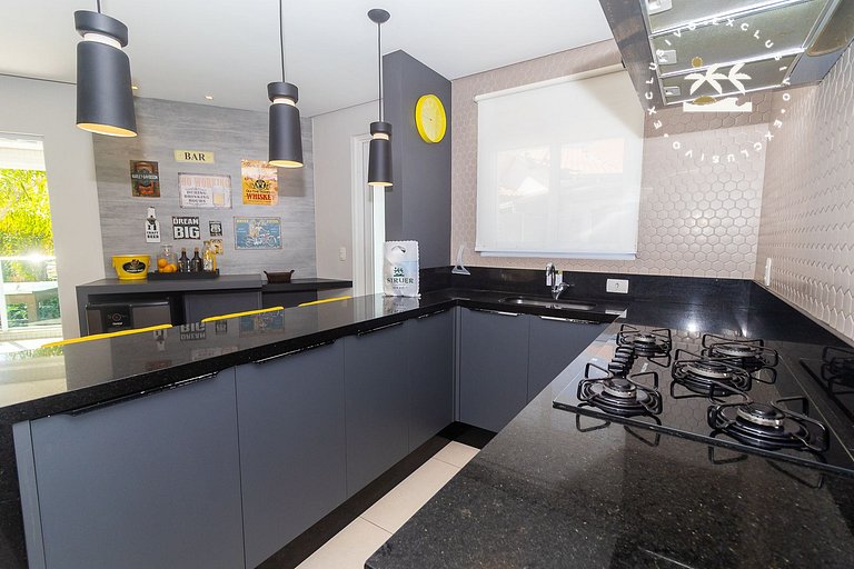 Varandas do Atlântico 101A – Frente Mar em Bombas