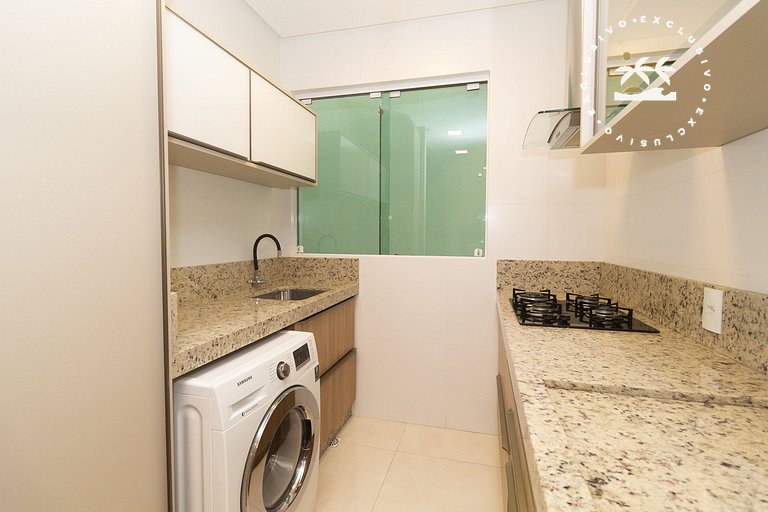 Di Trento 402 - Apto 2 quartos na praia de Bombas