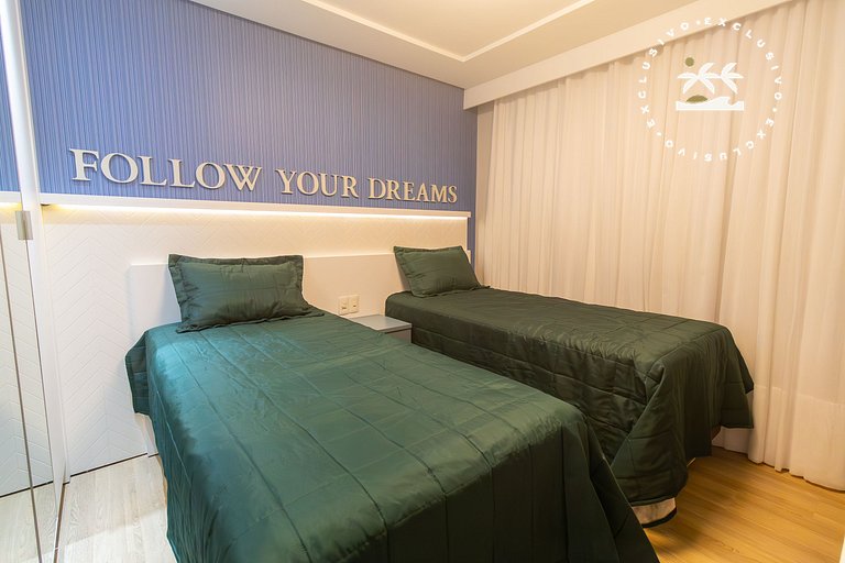 Varandas do Atlântico 101A – Frente Mar em Bombas