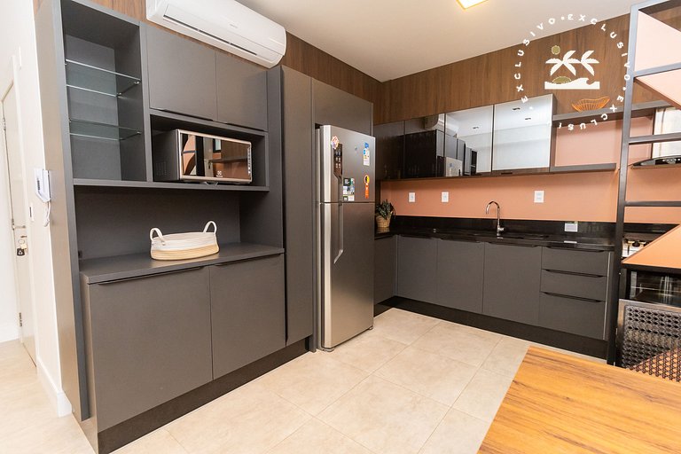 Adra 01 - Apartamento térreo com 3 quartos - Centro de Bombi
