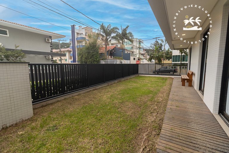 Adra 01 - Apartamento térreo com 3 quartos - Centro de Bombi