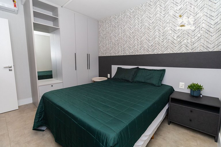 Adra 001 - 3 Bedrooms - 2 Parking Spaces | Downtown Bombinha