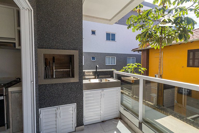 Solar do Atlântico 108 – Oceanfront Building - 2 Suites - 2
