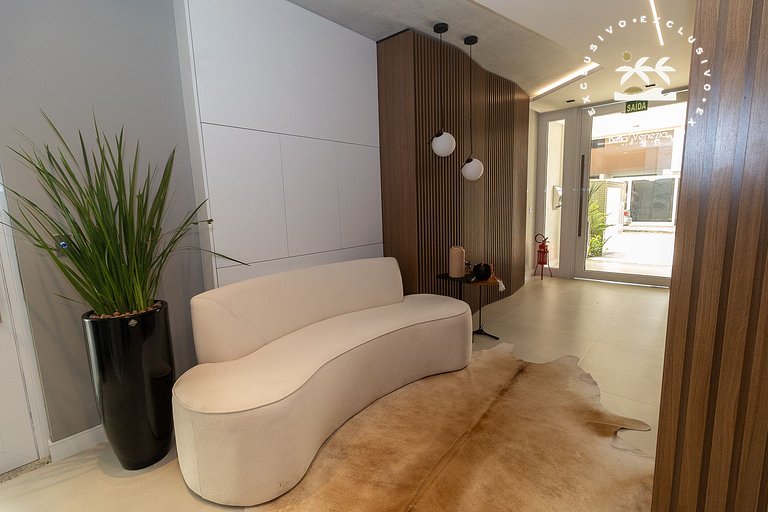 Barbados 302 - Apartamento com 2 suítes - 200 metros da prai