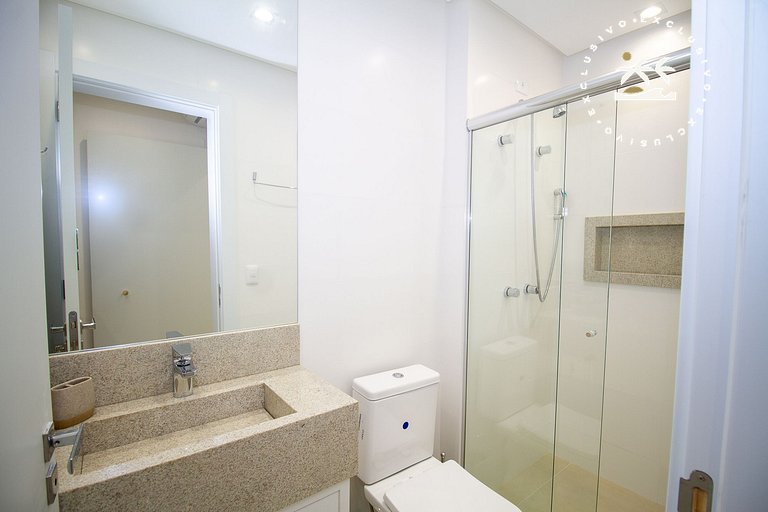 Barbados 302 - Apartamento com 2 suítes - 200 metros da prai