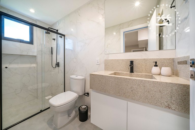 Paradise 205 - Cobertura duplex 2 suítes à 100 metros da Pra
