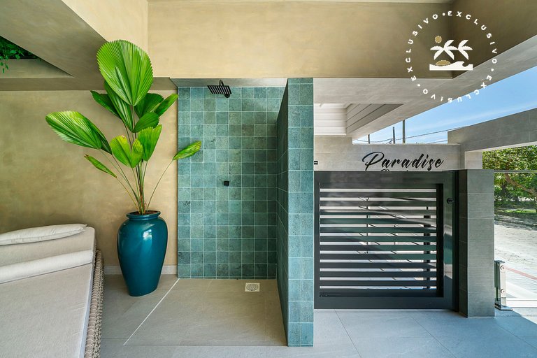 Paradise 205 - Cobertura duplex 2 suítes à 100 metros da Pra