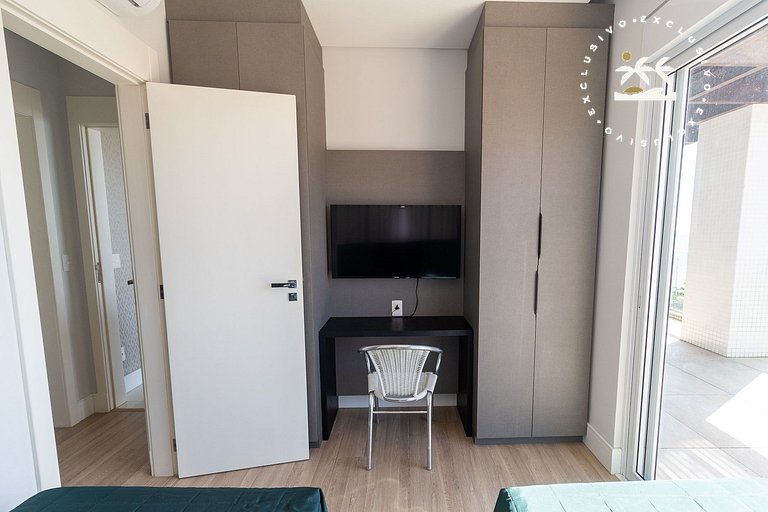 Varandas do Atlântico 502A – Frente Mar em Bombas