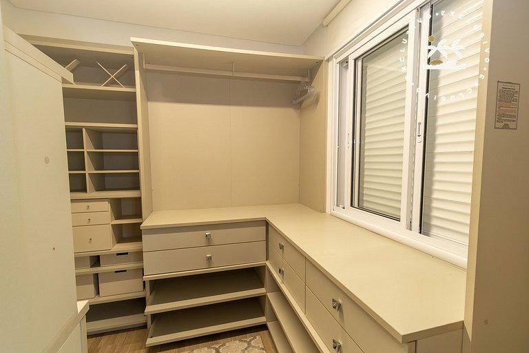 Varandas do Atlântico 101B – Frente Mar em Bombas