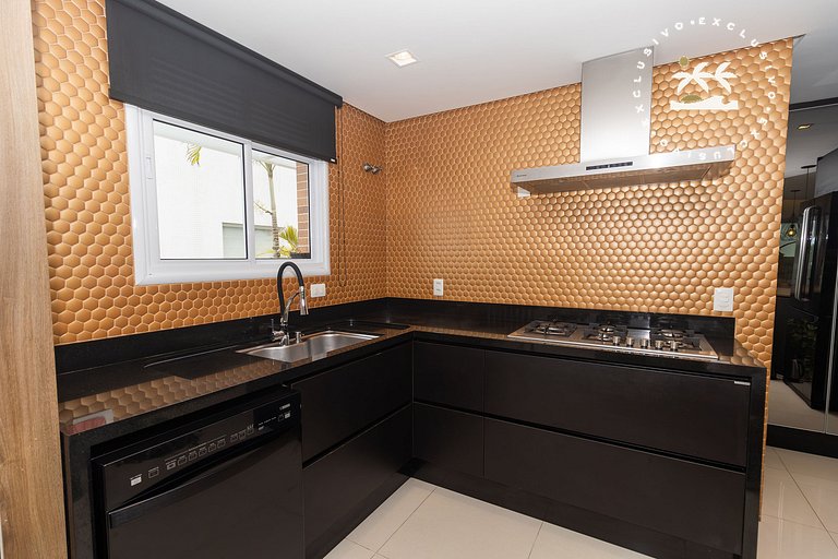 Varandas do Atlântico 101B – Frente Mar em Bombas