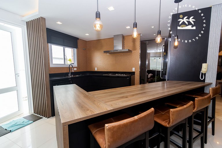 Varandas do Atlântico 101B – Frente Mar em Bombas