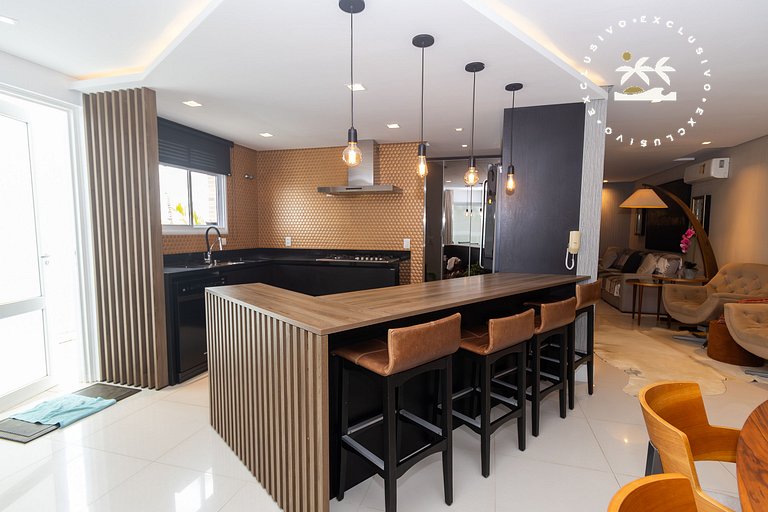 Varandas do Atlântico 101B – Frente Mar em Bombas