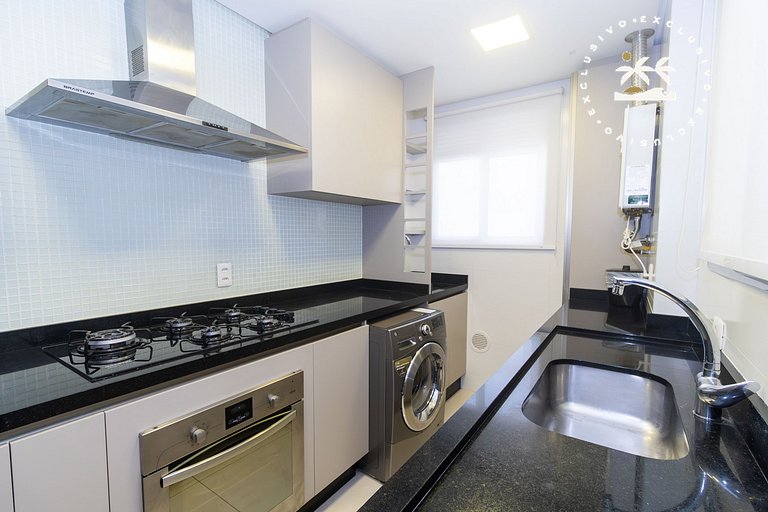 Varandas do Atlântico 305A – Frente Mar em Bombas