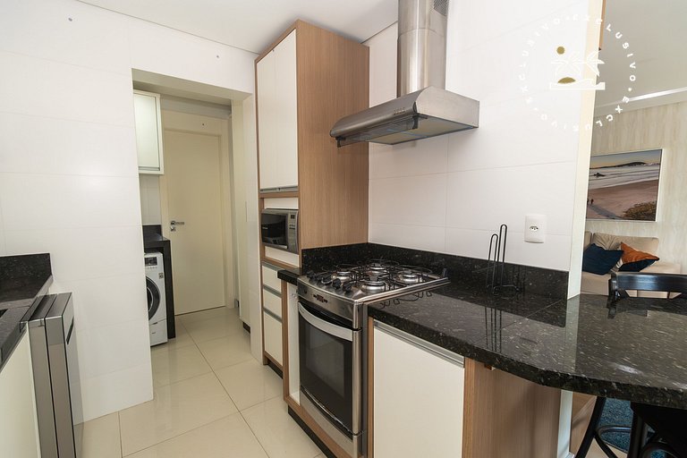 Varandas do Atlântico 01B - Excelente apartamento em condomí