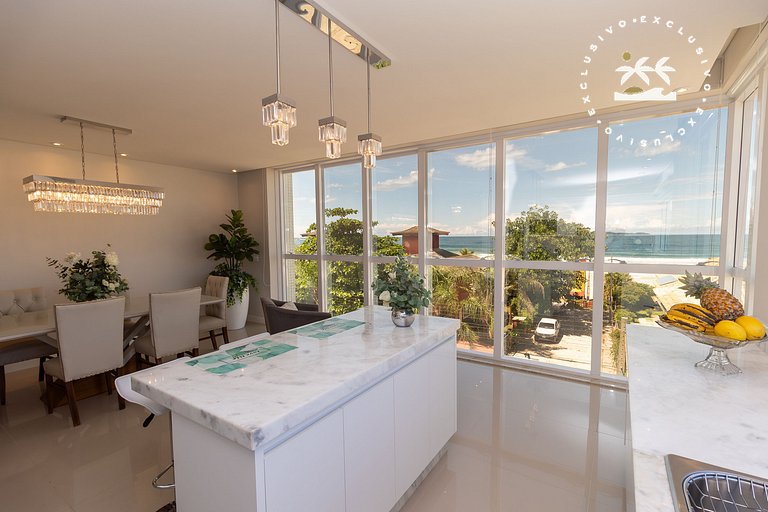 Costa Leste 203 - Apto com 2 suítes - 50 metros da Praia do