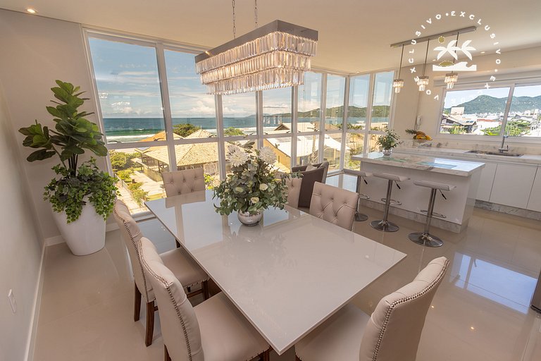 Costa Leste 203 - Apto com 2 suítes - 50 metros da Praia do