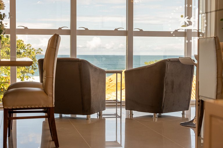 Costa Leste 203 - Apto com 2 suítes - 50 metros da Praia do