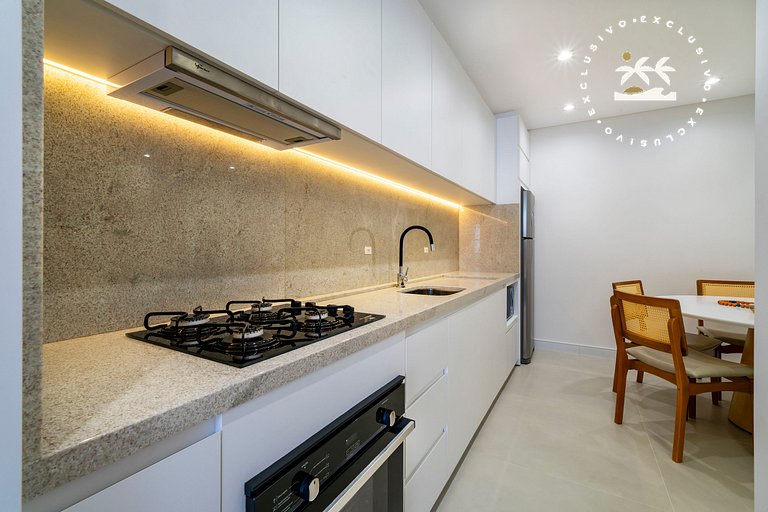 Barbados 302 - Apartamento com 2 suítes - 200 metros da prai