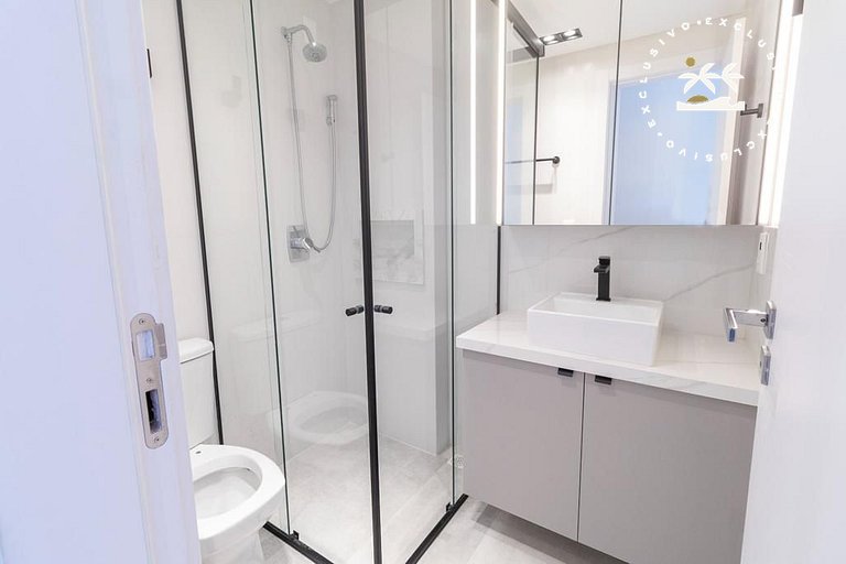 Solar do Atlântico 102 – Beira Mar em Bombas