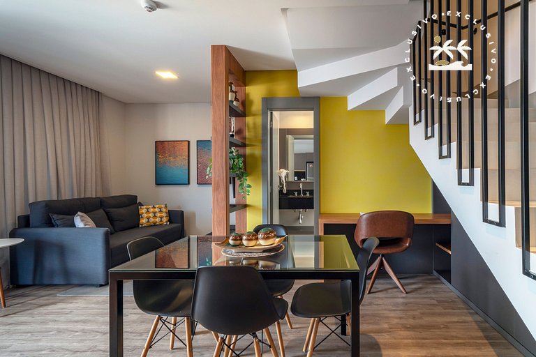 Aion 306 - Duplex compacto com 2 quartos - 50 metros do mar!