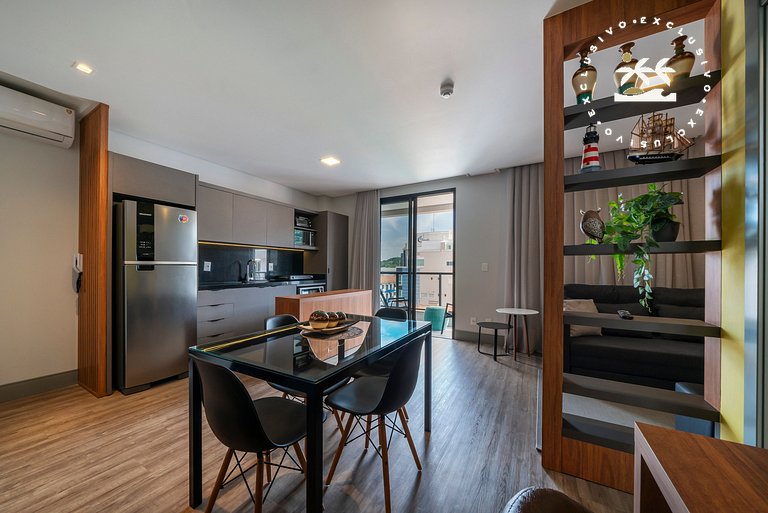 Aion 306 - Duplex compacto com 2 quartos - 50 metros do mar!