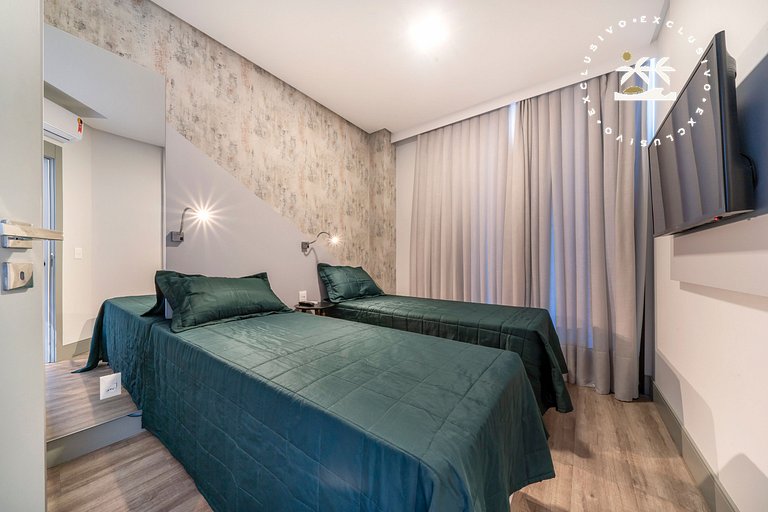 Aion 306 - Duplex compacto com 2 quartos - 50 metros do mar!