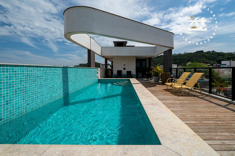 Aion 306 - Duplex compacto com 2 quartos - 50 metros do mar!