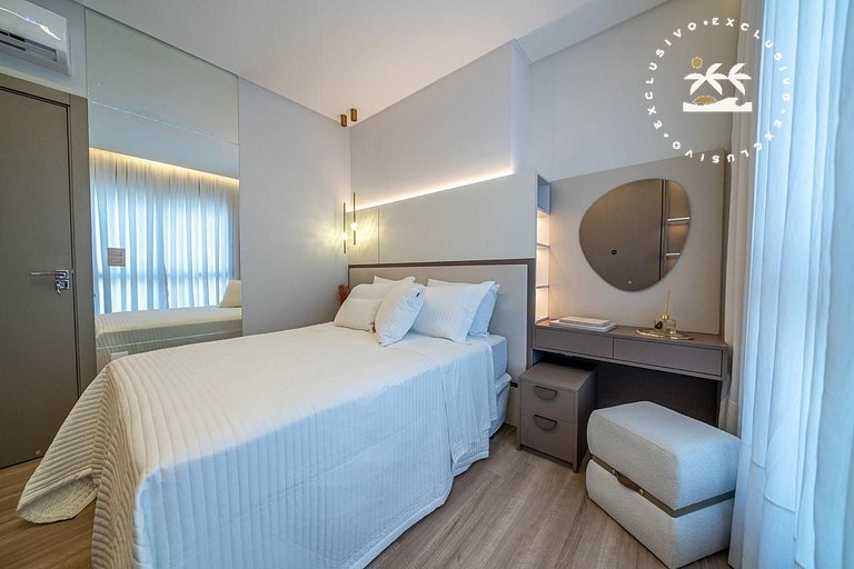 East Wind 201 - Apto 3 suítes à 30 metros da Praia de Marisc