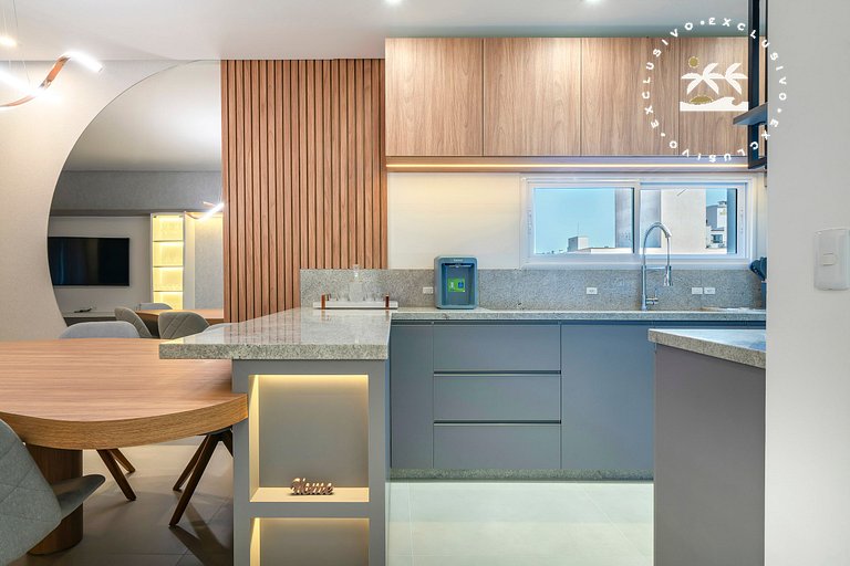 Barbados 203 - Apto 2 suítes na Praia de Bombas