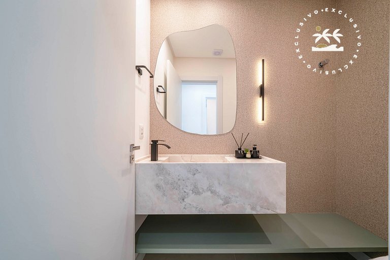 Barbados 203 - Apto 2 suítes na Praia de Bombas